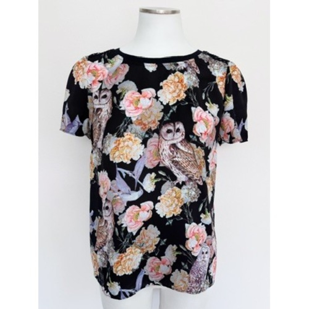 Press Owl Floral Split Back Blouse Black Short Sleeve Crochet Shoulder Small